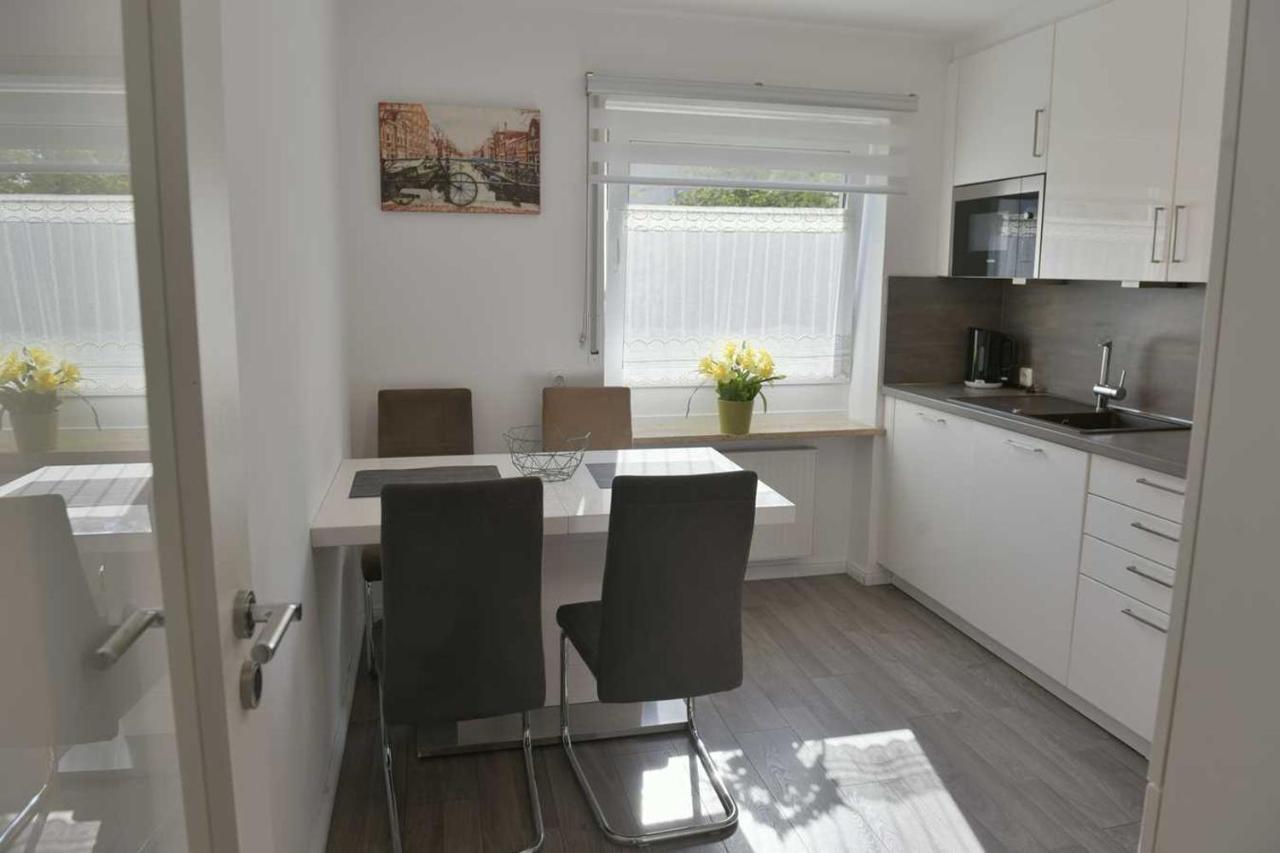 Helle, Ruhige, Moderne Wohnung, 5 Min Zu Fa Grob Mindelheim Bagian luar foto